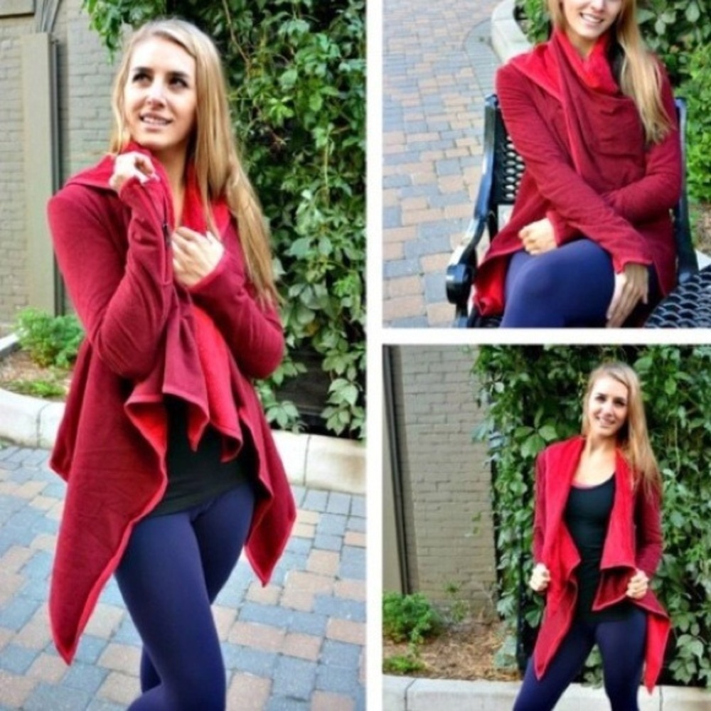 Lululemon Presence of Mind Fleece Wrap